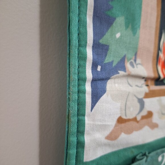 Avon Holiday Advent Calendar with Green and Red Accents - Picture 6 of 11